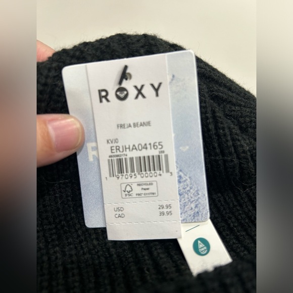 Roxy Women's Freja Beanie Black Hat Double Layer Rib-Knit Acrylic Cozy NWT - Picture 4 of 7